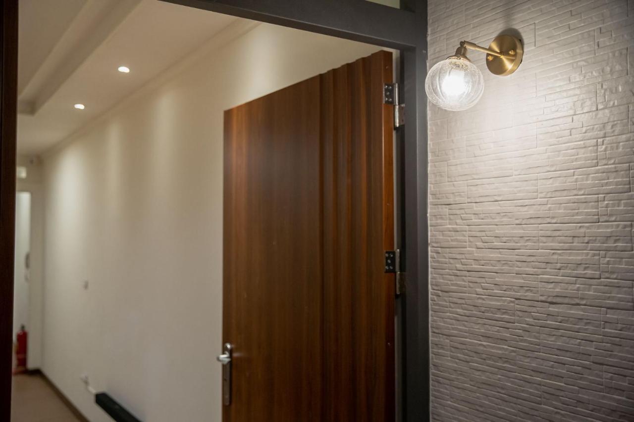 The Chambers Hotel Tainan Exterior photo