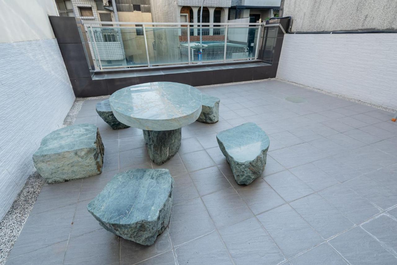 The Chambers Hotel Tainan Exterior photo